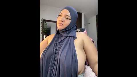 sweetmuslim01 @ stripchat on 20250812