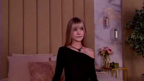 Media: bellasecrett Stripchat 2025-08-13 14:38:00