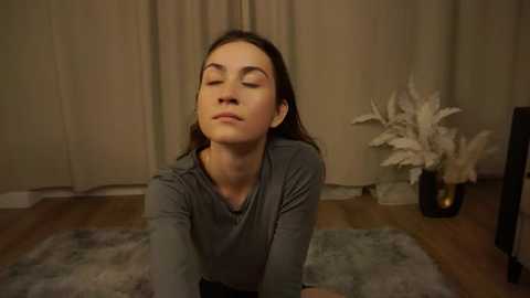 Media: hwaporep Stripchat 2025-08-13 15:52:00
