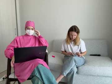 nura_n_sarah @ stripchat on 20250813