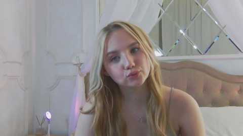 sky_cutie @ stripchat on 20250813