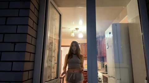 Media: sweetjinny88 Stripchat 2025-08-13 16:58:00