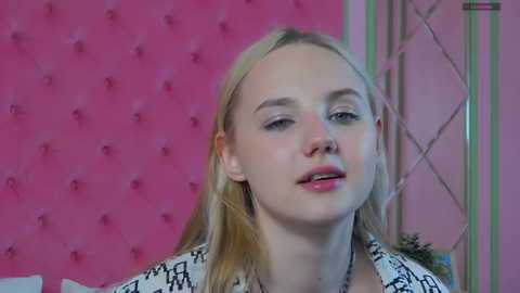 sky_cutie @ stripchat on 20250814
