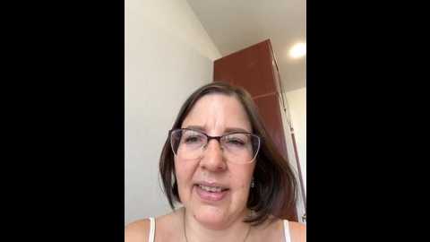 Media: b_bonya_m Stripchat 2025-08-15 04:53:00