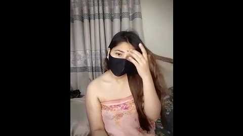 Media: midnightmuse_03 Stripchat 2025-08-15 18:07:00