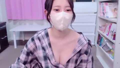 moemoe_q @ stripchat on 20250815