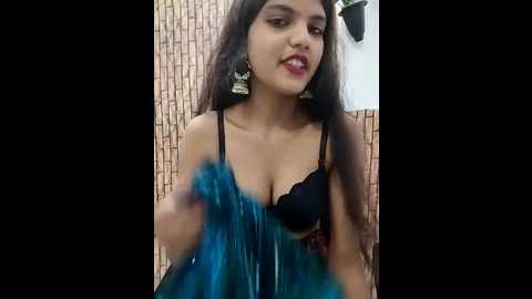 Media: sexy_lips99 Stripchat 2025-08-15 06:01:00