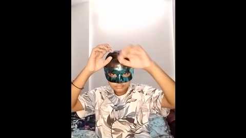 Media: taniya_2004 Stripchat 2025-08-15 18:13:00