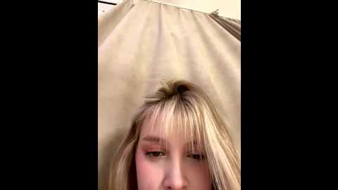 bellasecrett @ stripchat on 20250816