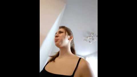 Media: yourfavcouple_ Stripchat 2025-08-16 12:47:00