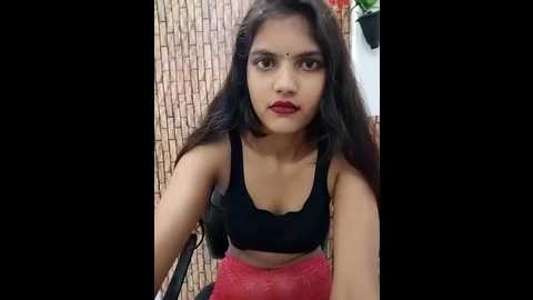 Media: sexy_lips99 Stripchat 2025-08-17 07:09:00