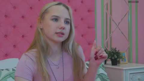 sky_cutie @ stripchat on 20250817