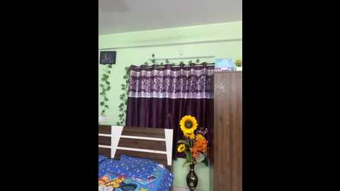 v_hot_sweet @ stripchat on 20250817
