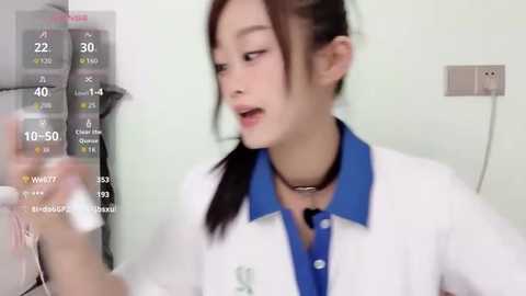 yueyue2003 @ stripchat on 20250817
