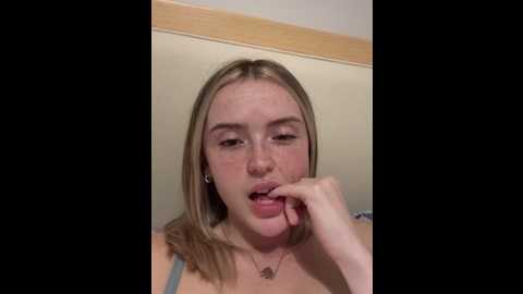 elliemaexoxo @ stripchat on 20250818