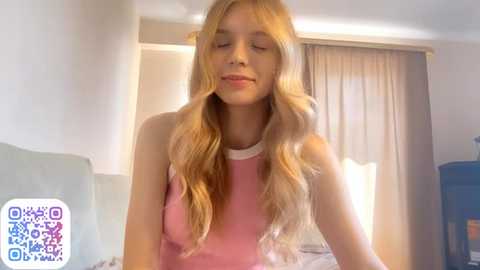 Media: fruityxo Stripchat 2025-08-18 09:09:00