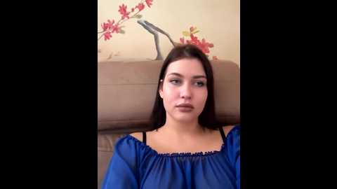 Media: kikiwatson Stripchat 2025-08-18 10:04:00