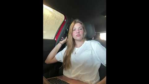 meli_riveira @ stripchat on 20250818