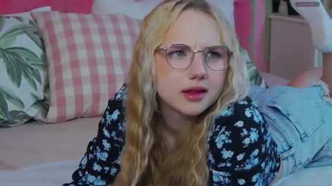 sky_cutie @ stripchat on 20250818