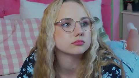 sky_cutie @ stripchat on 20250818