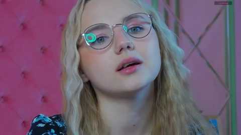 sky_cutie @ stripchat on 20250818