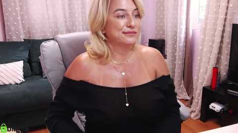 carrielovex @ stripchat on 20250819