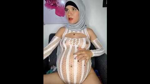 hanaa_18 @ stripchat on 20250819