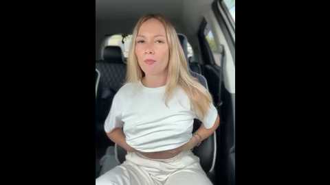 lavenderhot @ stripchat on 20250819