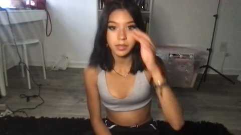 petitelatinateen @ stripchat on 20250819