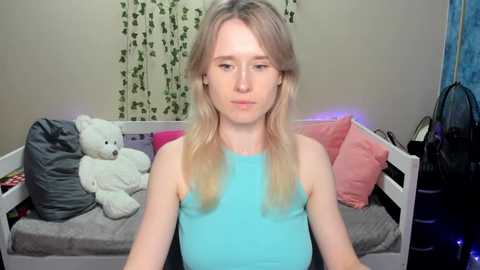 _adel_brooks_ @ stripchat on 20250820