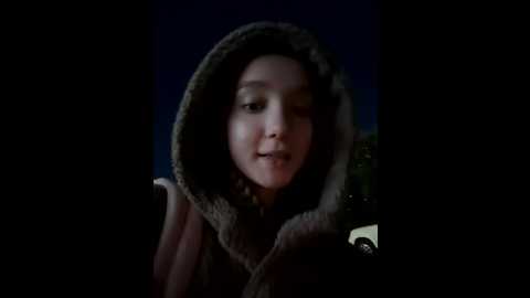 Media: bambi_lu Stripchat 2025-08-20 18:41:00
