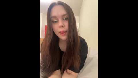 Media: marylallka5 Stripchat 2025-08-20 11:56:00