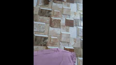 Media: queen_aditi Stripchat 2025-08-20 19:10:00