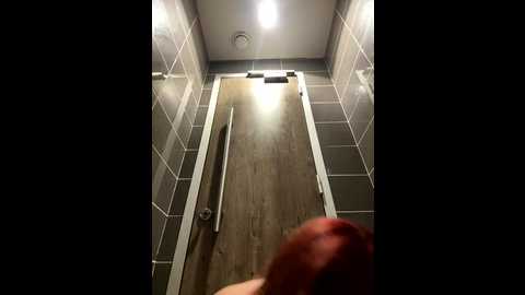 Media: rosiesecret Stripchat 2025-08-20 13:43:00