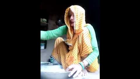 Media: sonam_ray Stripchat 2025-08-20 12:34:00