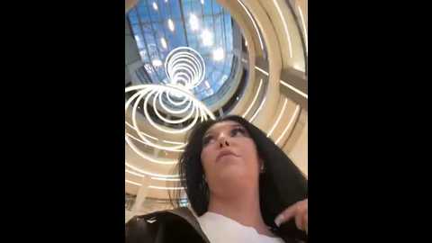 Media: tisha_busty Stripchat 2025-08-20 16:47:00