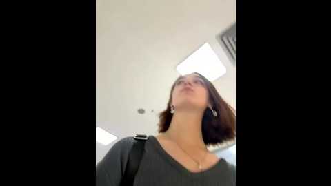 Media: dollytall Stripchat 2025-08-21 08:59:00