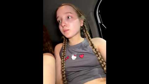 Media: bambi_lu Stripchat 2025-08-22 00:00:00