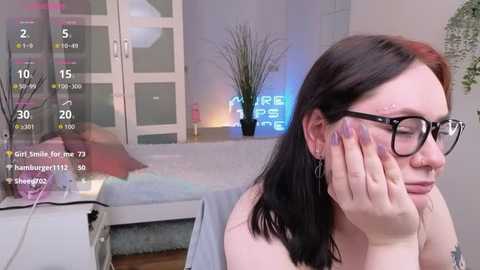 veronica_still