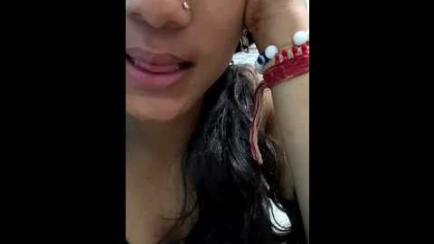 Media: nisha_cam12 Stripchat 2025-08-23 19:09:00