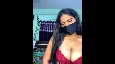 Media: v_hot_sweit Stripchat 2025-08-23 12:36:00