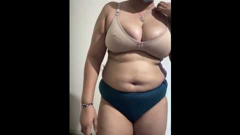 divya_arora22
