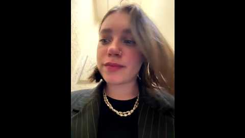 lucy_joy