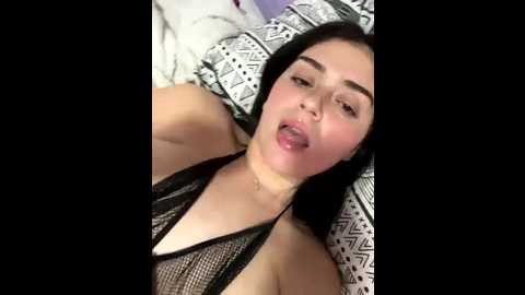 Media: cami_lorena Stripchat 2025-08-25 07:11:00