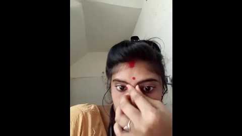 Media: sapna_jatt Stripchat 2025-08-25 09:59:00