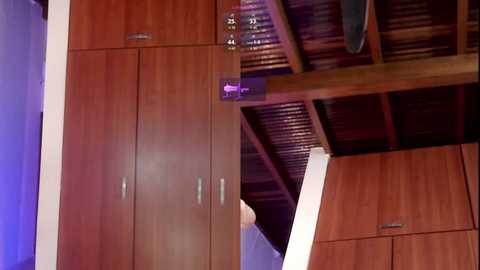 Media: adara_le Stripchat 2025-08-26 15:27:00