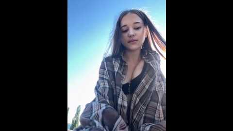 Media: juice_bunny Stripchat 2025-08-26 05:28:00