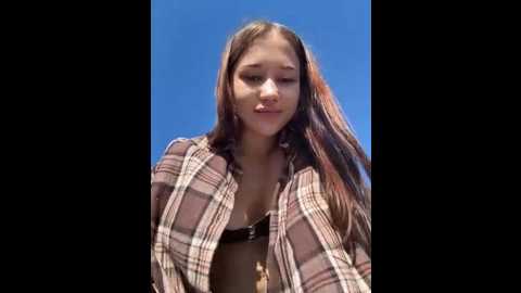Media: juice_bunny Stripchat 2025-08-26 05:48:00