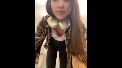 juice_bunny @ stripchat on 20250827