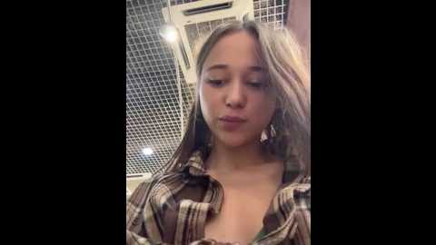 Media: juice_bunny Stripchat 2025-08-28 08:20:00